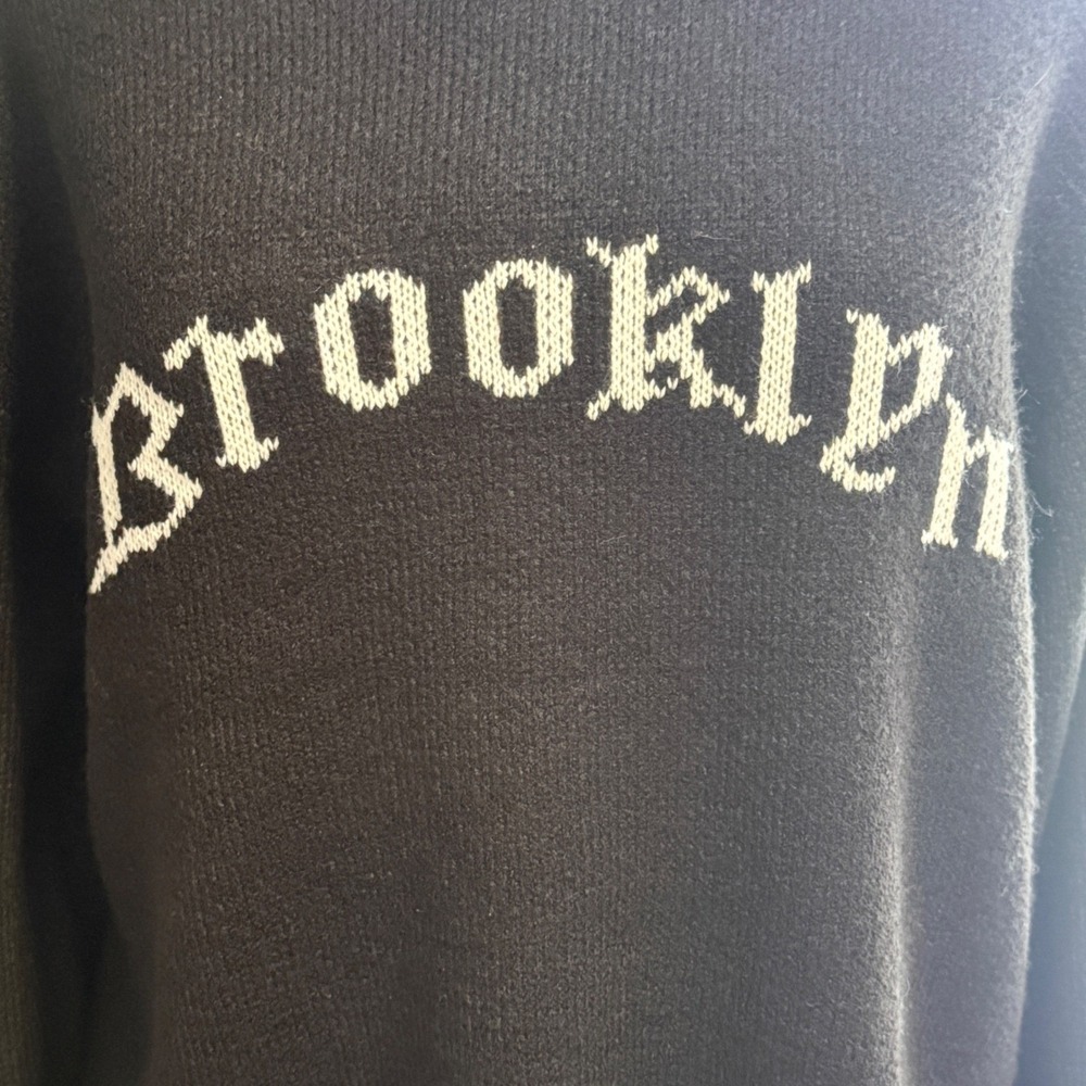 Brooklyn Knit Sweater Black & White Streetwear New York NY Minimalist City Core - Picture 3 of 7
